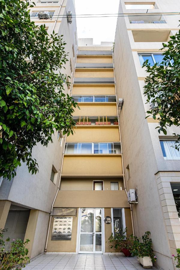 City Center Apartment Nicosia Buitenkant foto