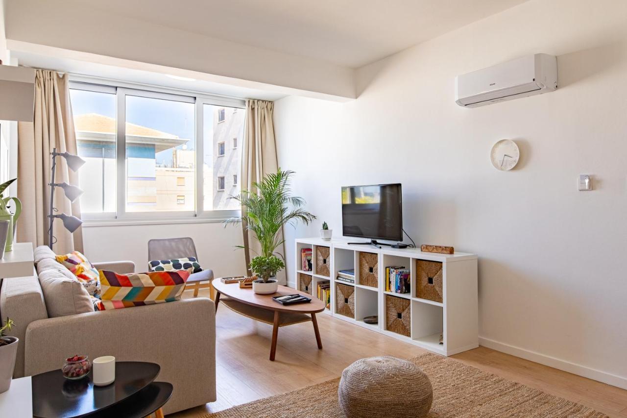 City Center Apartment Nicosia Buitenkant foto
